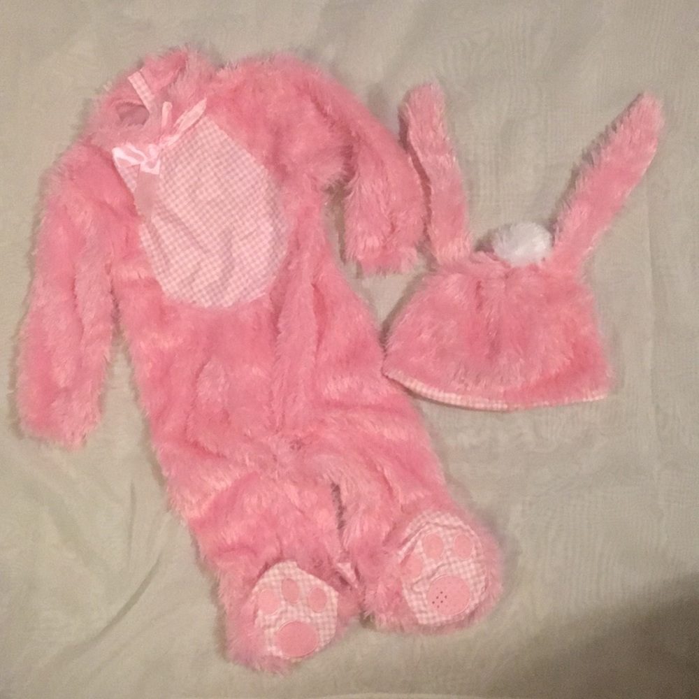 Baby bunny outfit